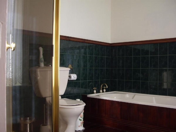 Lucinda B&B image 11